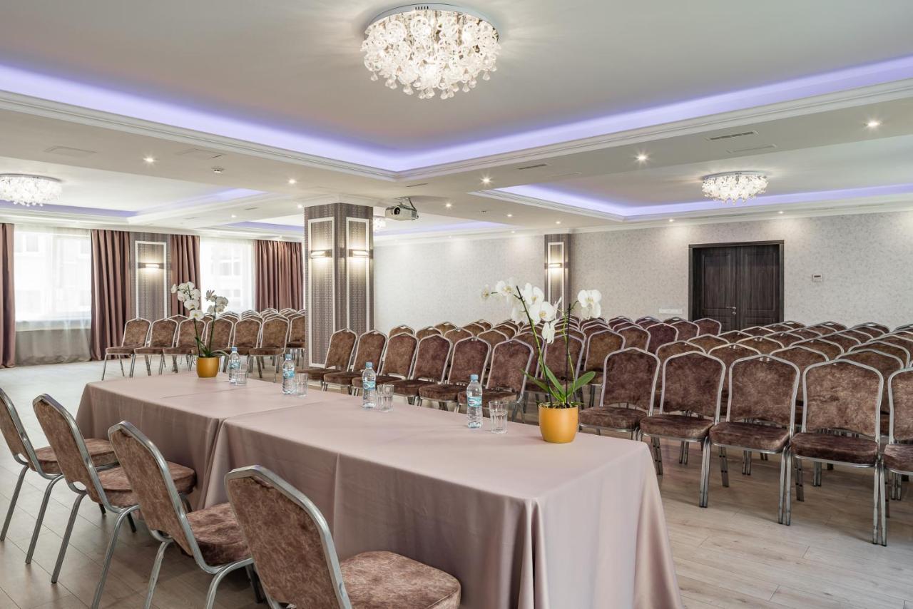 Arcadia Hotel 3*